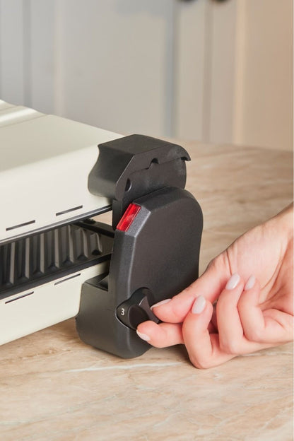 Future Essential Tost Makinesi Matte Krem 1800 W 4 Dilim Kapasiteli